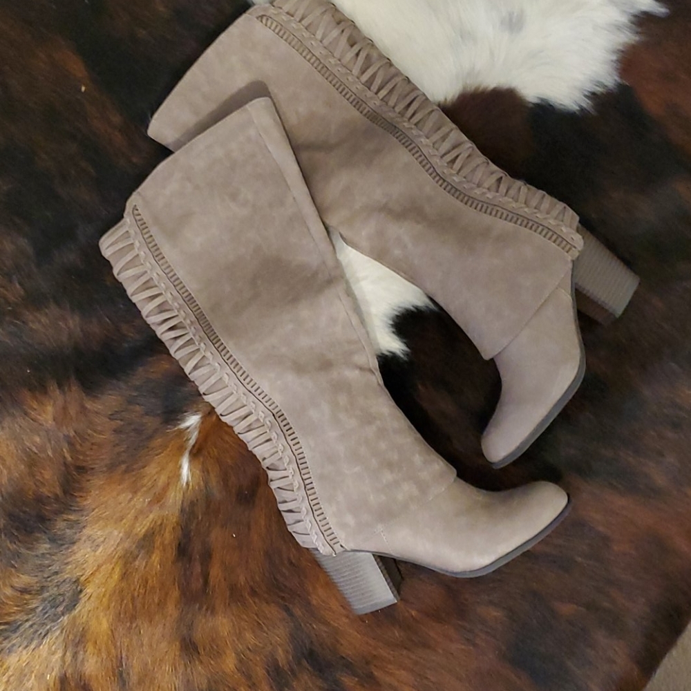 Cute Fall Boots! Brand New!